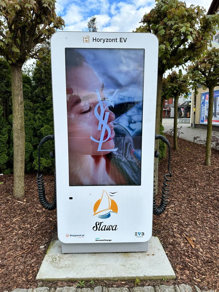 Stacja ładowania pojazdów elektrycznych na terenie Gminy Sława
